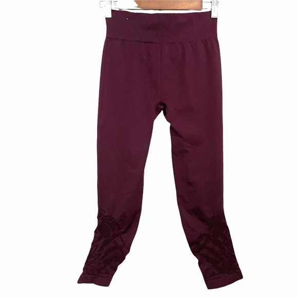 Aerie Chill Play Move Womens Maroon High Rise Seamless Perforated Legging Medium - Picture 9 of 9
